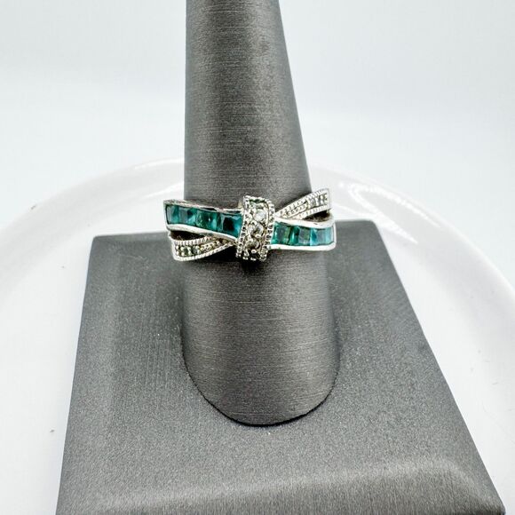 Vintage Silver Tone Bow Ring Green Glass & Marcasite Art Deco Style Glam Retro - Picture 6 of 10